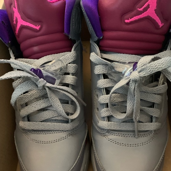 Jordan 5 Raspberries - Picture 2 of 9